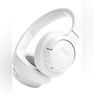 JBL Tune 720BT, White Wireless over-ear headphones Gently Used